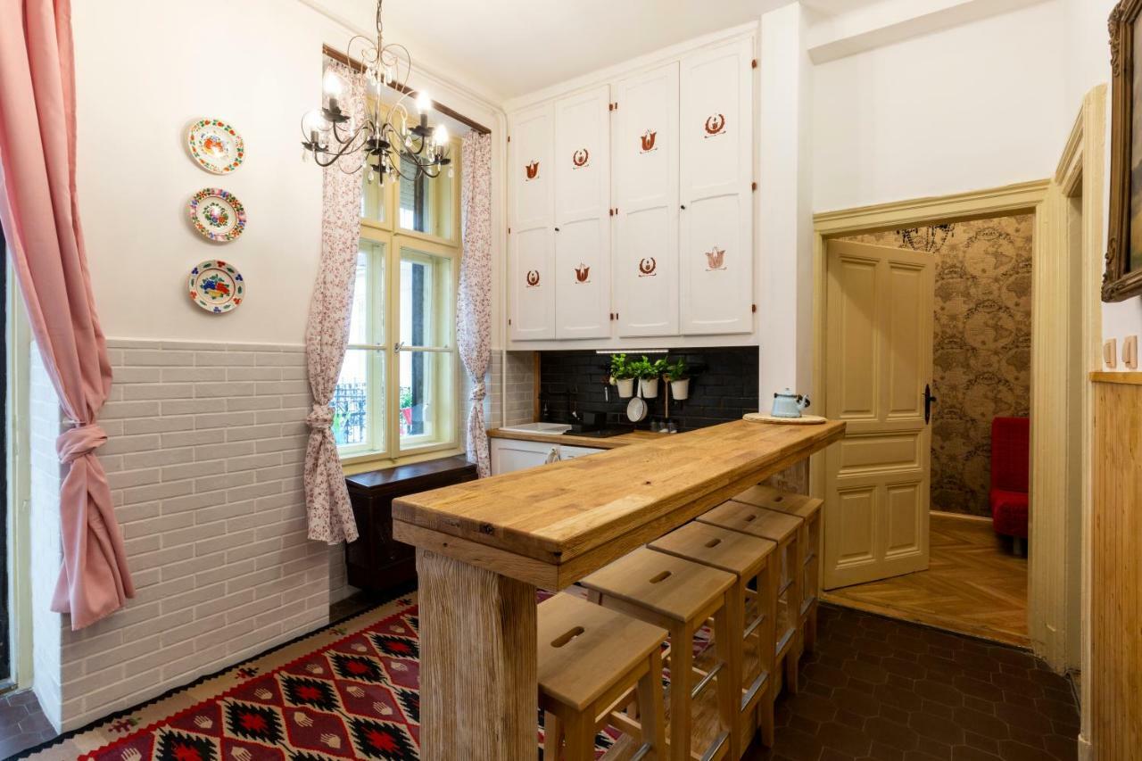Vintage Home In The Center Budapest Eksteriør bilde